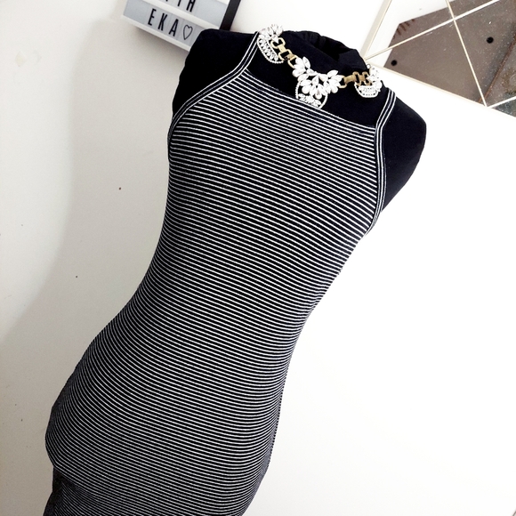 Black and white stripe dress - Picture 1 of 8